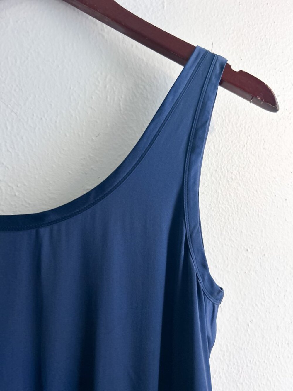 Theory Hekuba Navy 100% Silk Drawstring Jogger Jumpsuit Size S - Picture 6 of 7